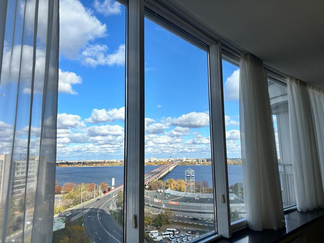 Doba In Ua Most-Sity Apartments Dnipro Exterior foto